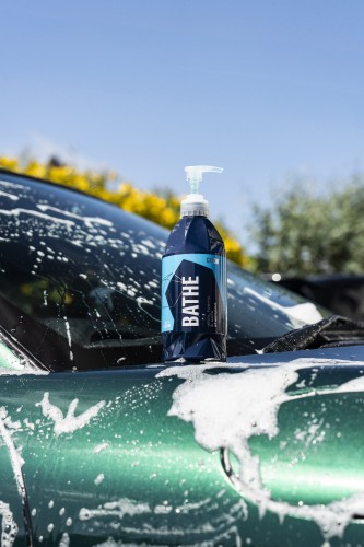 Gyeon Q²M Bathe 500 ml – neutralny szampon samochodowy